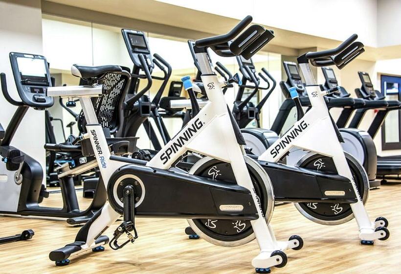 ホテル Hilton Garden Inn Bethesda Downtown