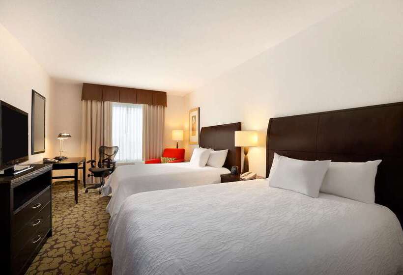 ホテル Hilton Garden Inn Edmonton International Airport