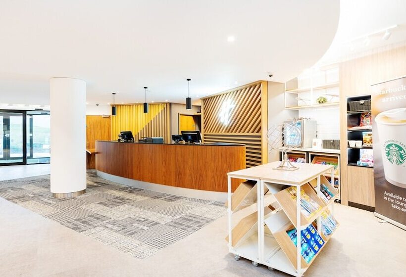 Отель Holiday Inn London Luton Airport, An Ihg