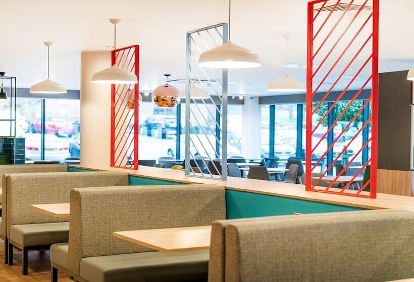 Отель Holiday Inn London Luton Airport, An Ihg