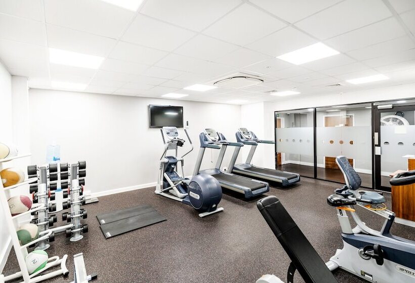 Отель Holiday Inn London Luton Airport, An Ihg