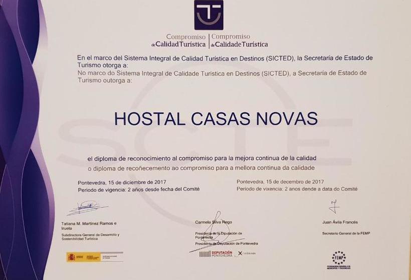 فندق Hostal Casasnovas