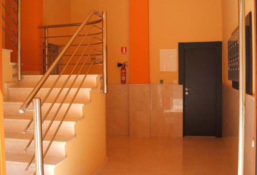 فندق Hostal Casasnovas