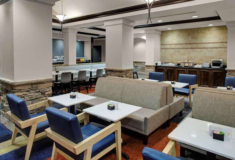 Отель Hyatt House Sterling/dulles Airport North