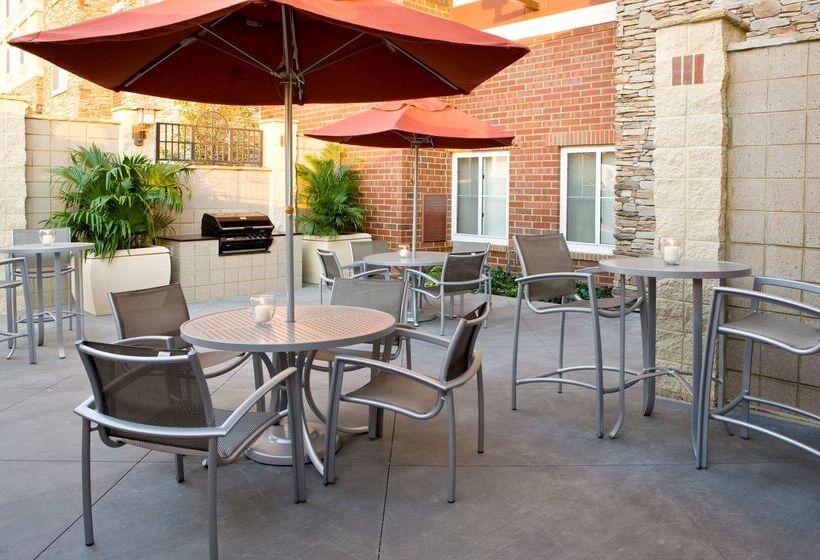 Отель Hyatt House Sterling/dulles Airport North