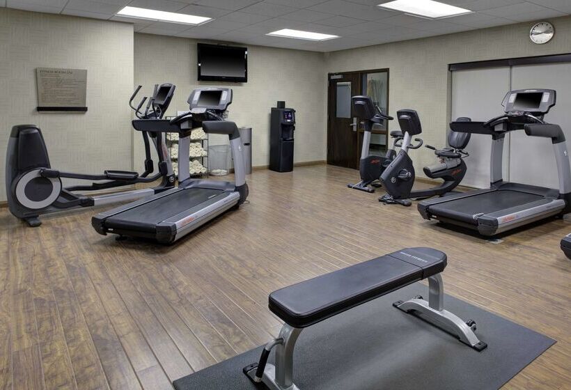 Отель Hyatt House Sterling/dulles Airport North