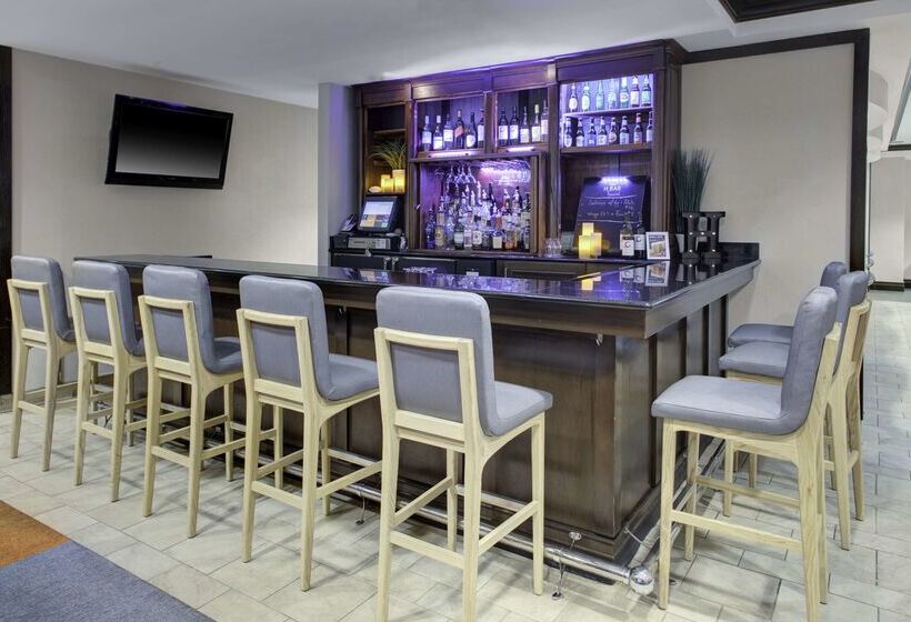 Отель Hyatt House Sterling/dulles Airport North