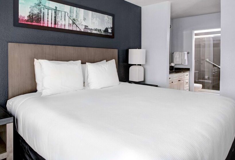 Отель Hyatt House Sterling/dulles Airport North