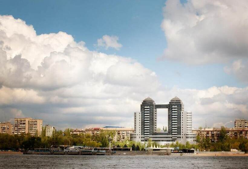 ホテル Khortitsa Palace