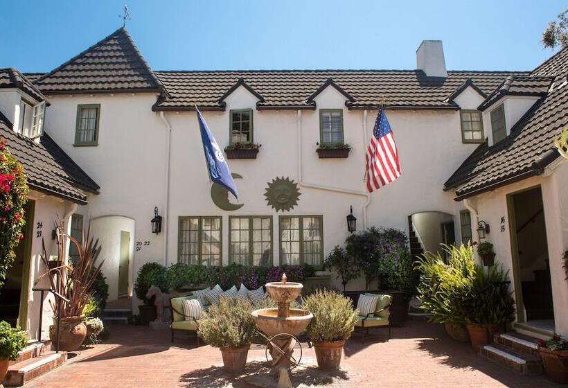 ホテル L Auberge Carmel