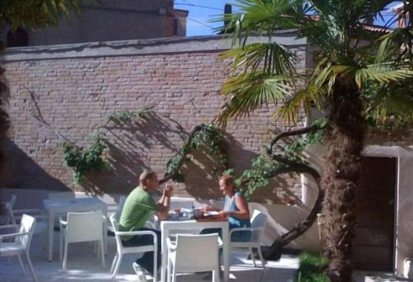 Отель La Pergola Di Venezia