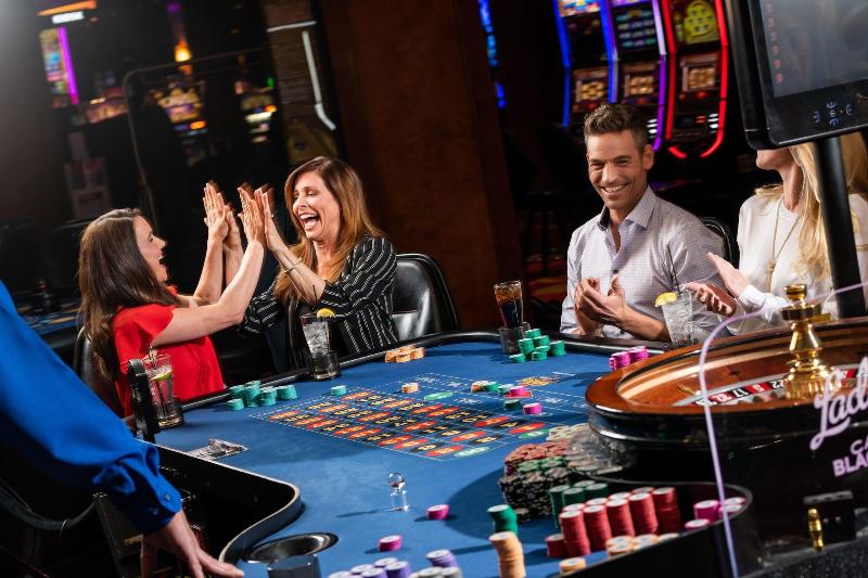 فندق Lady Luck Casino Black Hawk