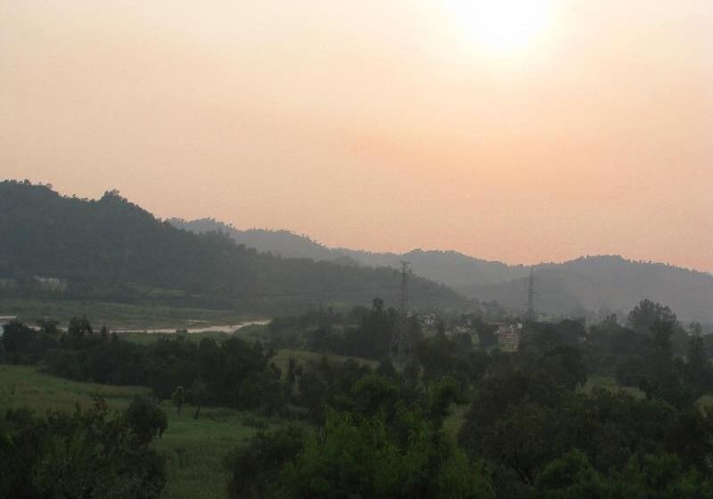 호텔 Legend Sarovar Portico