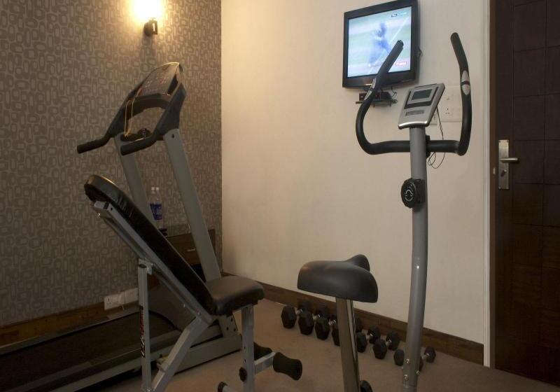 호텔 Legend Sarovar Portico