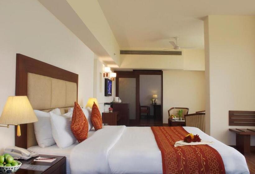 호텔 Legend Sarovar Portico