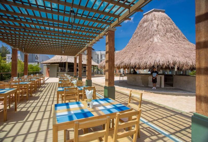 هتل Mai Khaolak Beach Resort & Spa   Tuiblue Mai Khaolak