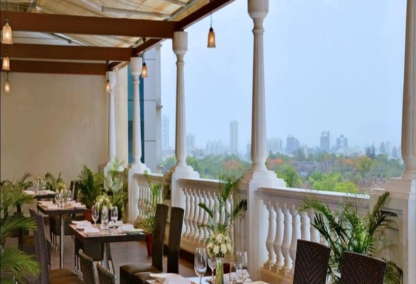 فندق Majestic Court Sarovar Portico Navi Mumbai