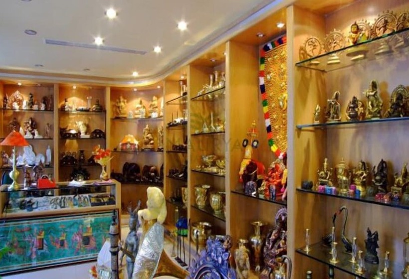 호텔 Maurya Rajadhani