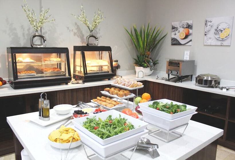 فندق Nuvo Suites