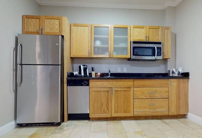 فندق Nuvo Suites