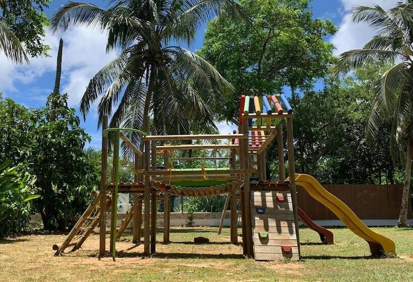 호텔 On Vacation Blue Cove