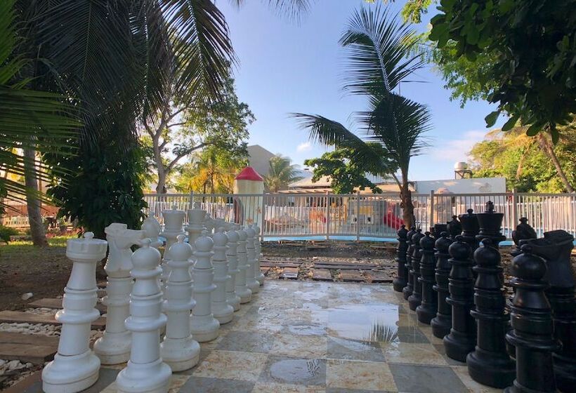 호텔 On Vacation Blue Cove