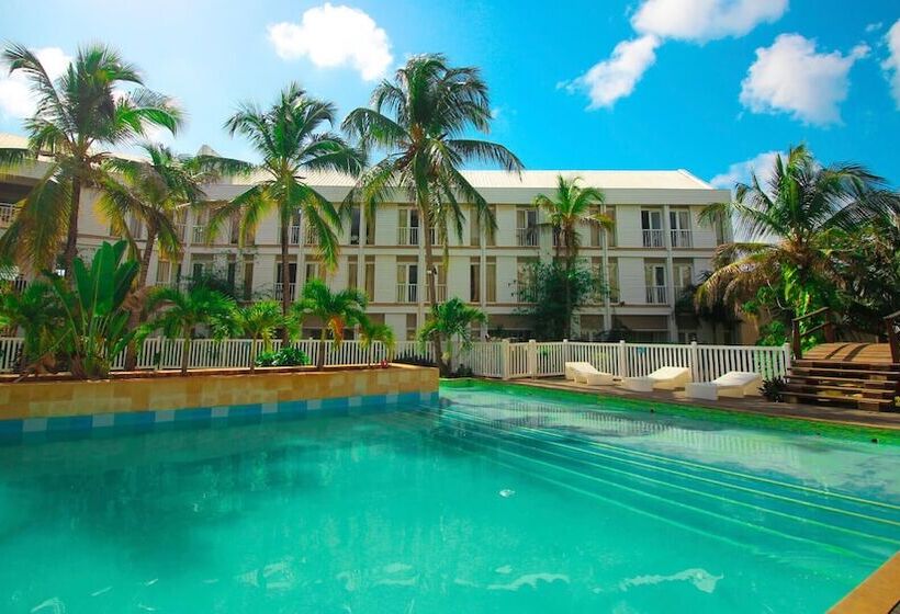 호텔 On Vacation Blue Cove