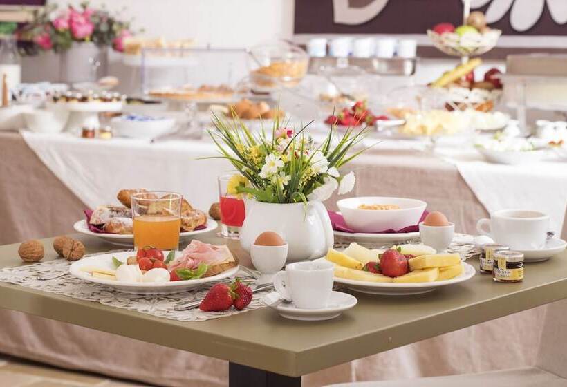 בית מלון כפרי Palazzo Indelli