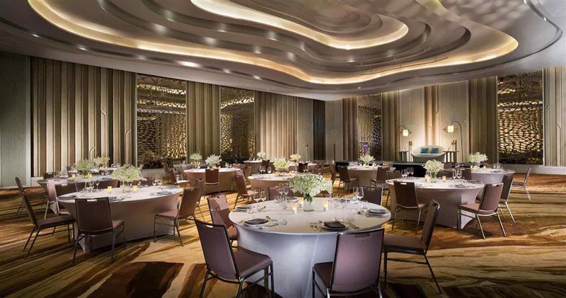 בית מלון כפרי Pullman Phuket Arcadia Naithon Beach