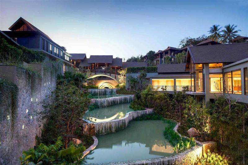 בית מלון כפרי Pullman Phuket Arcadia Naithon Beach