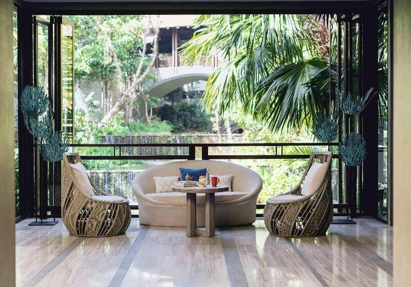Отель Pullman Phuket Arcadia Naithon Beach