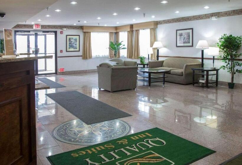 فندق Quality Inn & Suites Loves Park Near Rockford