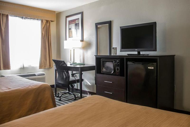 فندق Quality Inn & Suites Loves Park Near Rockford