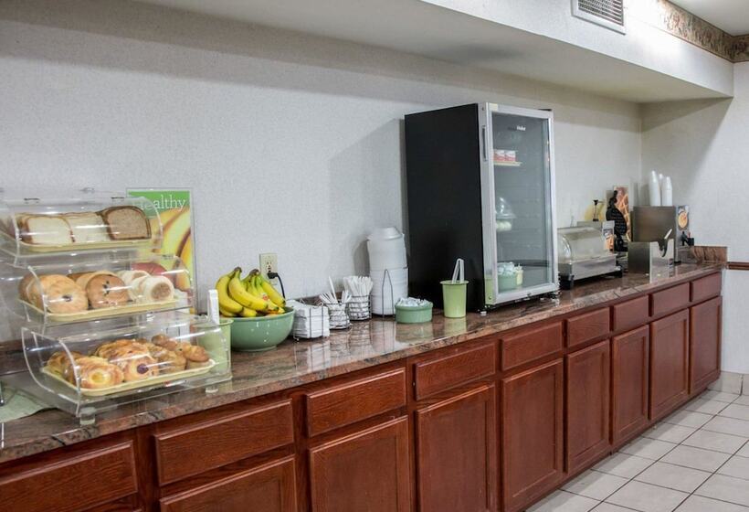 فندق Quality Inn & Suites Loves Park Near Rockford