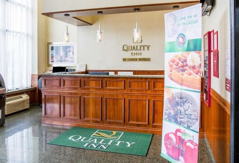 فندق Quality Inn Woodside