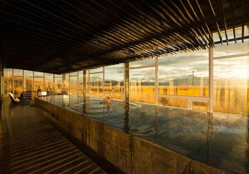فندق Remota Patagonia Lodge