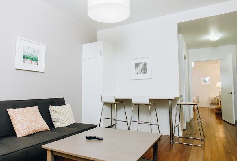 בית מלון כפרי Riviere South Beach