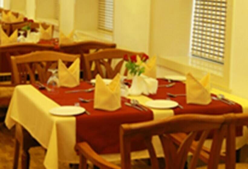 هتل The Ruby Arena