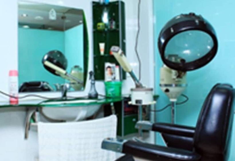 هتل The Ruby Arena