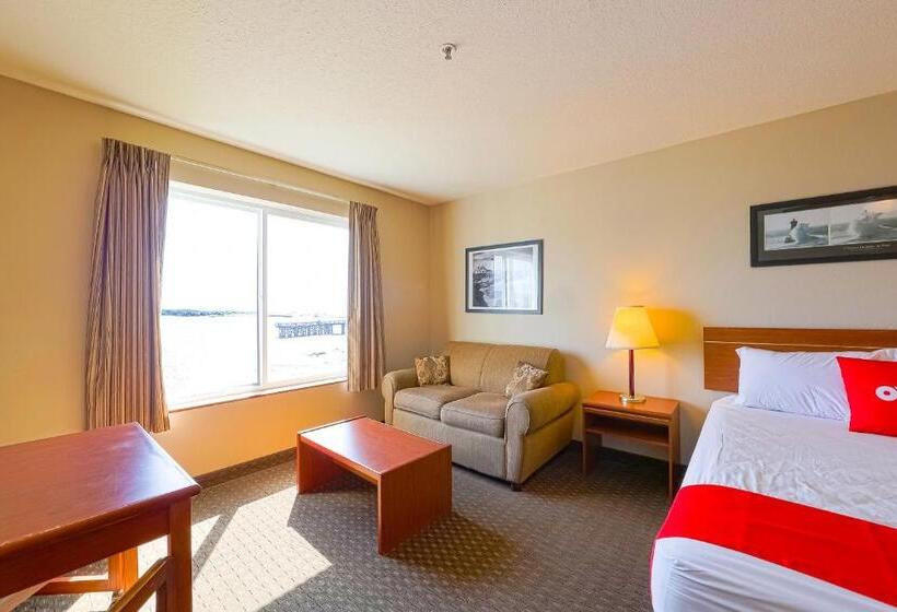 هتل Siletz Bay Lodge