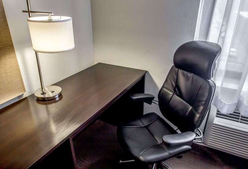 בית מלון כפרי Sleep Inn Jfk Airport Rockaway Blvd