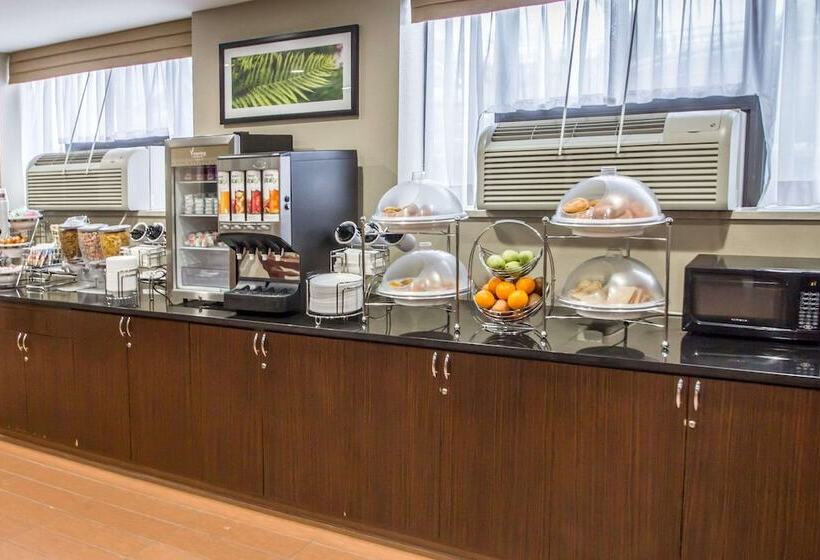 בית מלון כפרי Sleep Inn Jfk Airport Rockaway Blvd