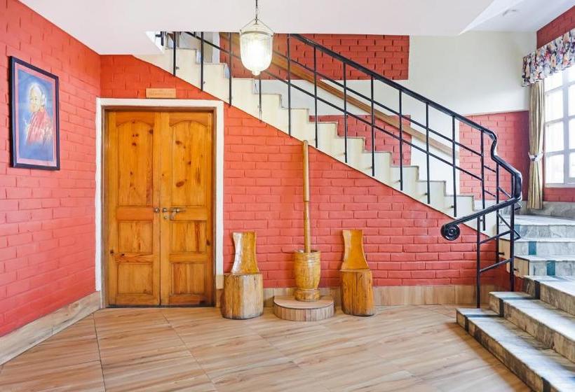 Отель Summit Newa Regency