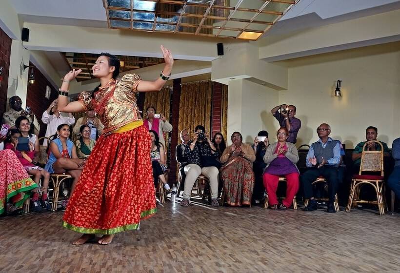 Отель Summit Newa Regency