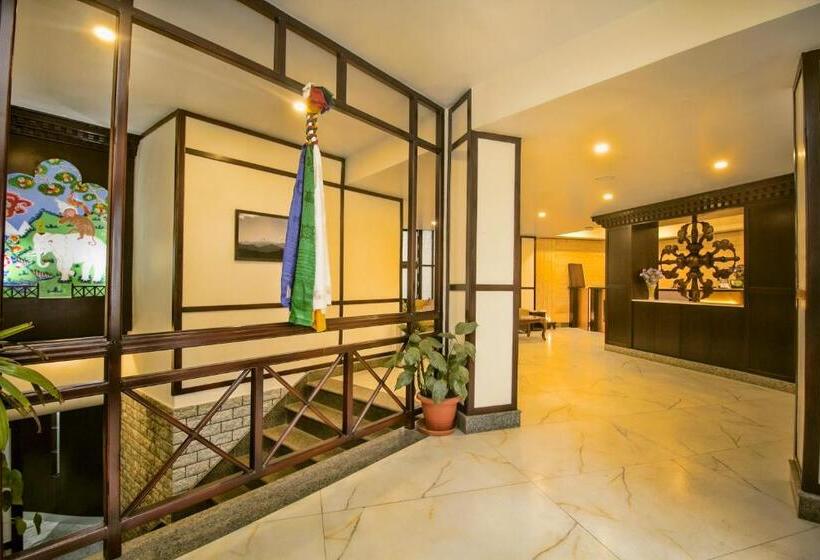 Summit Ttakshang Residency Hotel & Spa Mg Marg