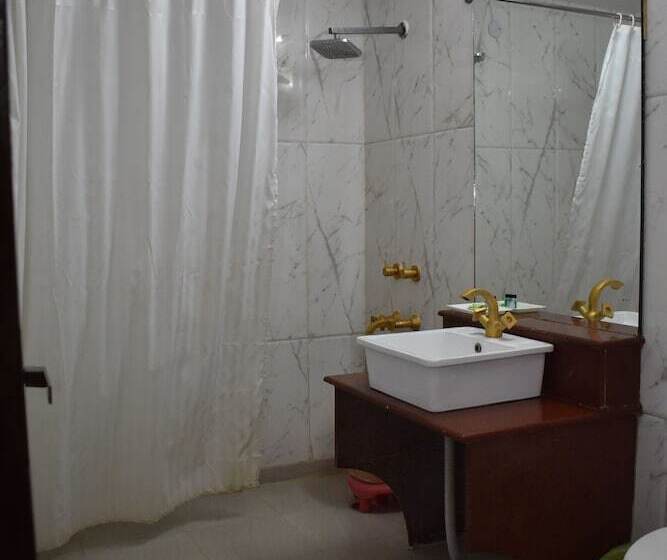 هتل Sun   A Taj View Heritage