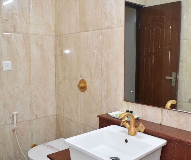 هتل Sun   A Taj View Heritage