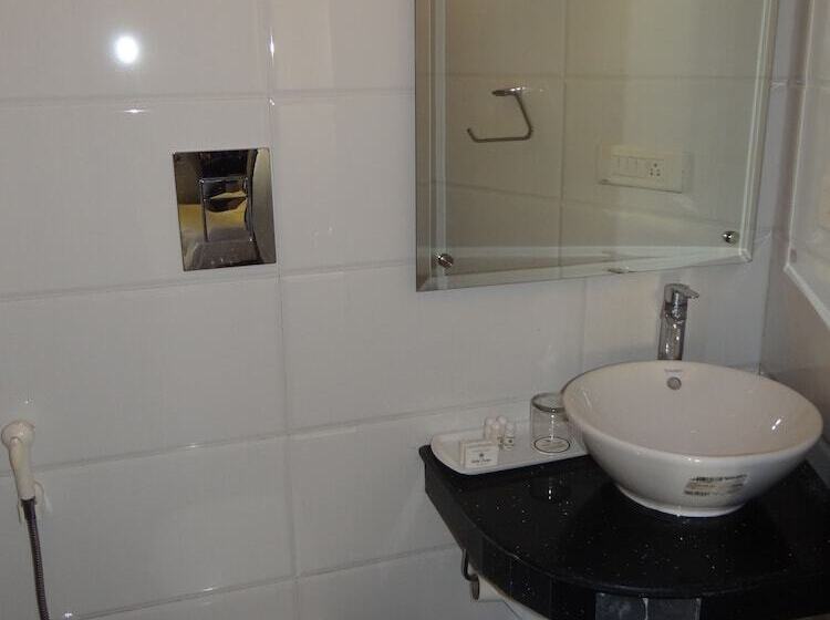 Отель Surya Shimla