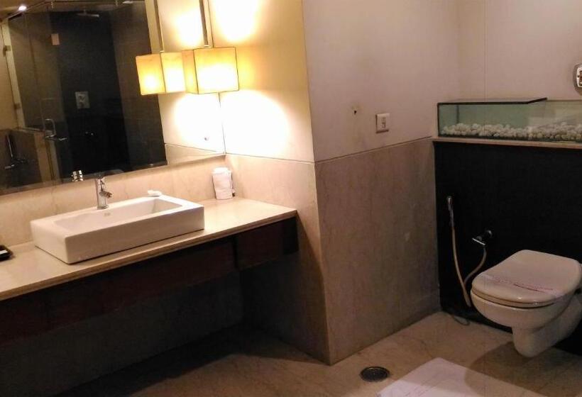 בית מלון כפרי Taj Tristar