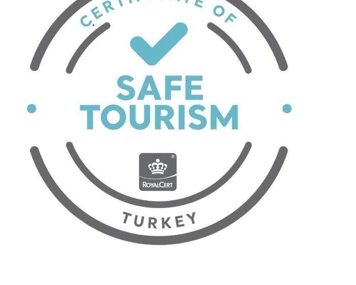 هتل Taksim Square